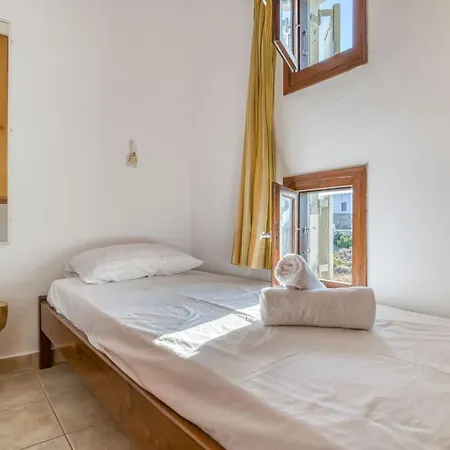 Two Bedroom In Appartamento Naoussa