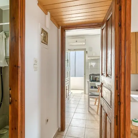 Appartamento Two Bedroom In *