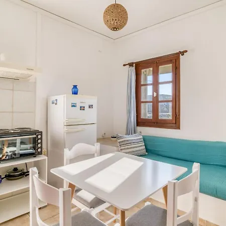 Two Bedroom In Appartamento Naoussa